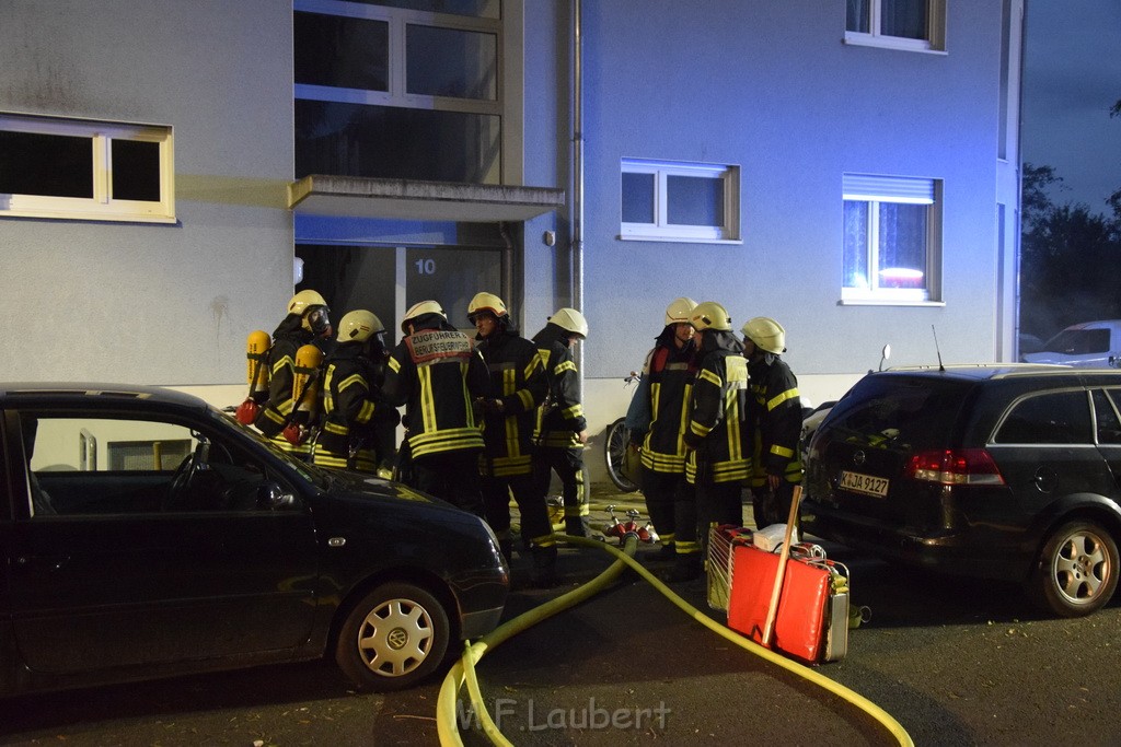 Feuer 2 Y Kellerbrand Koeln Ostheim Ruppinerstr P075.JPG - Miklos Laubert